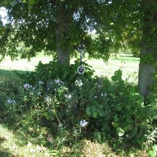 Kříž jižně od Chyšek