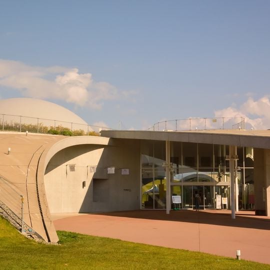 Science Hills Komatsu