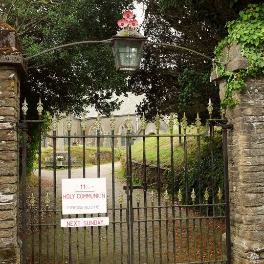 Churchyard Gateway And Walls North And West Of Church Of St. Peter
