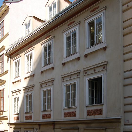 Miethaus, Zum goldenen Stern