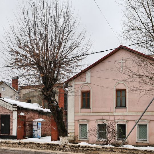 Дом с палаткой Полякова