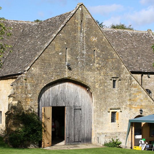 Tithe Barn, Bourton House