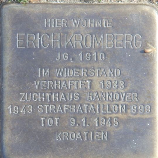 Stolperstein en memoria de Erich Kromberg