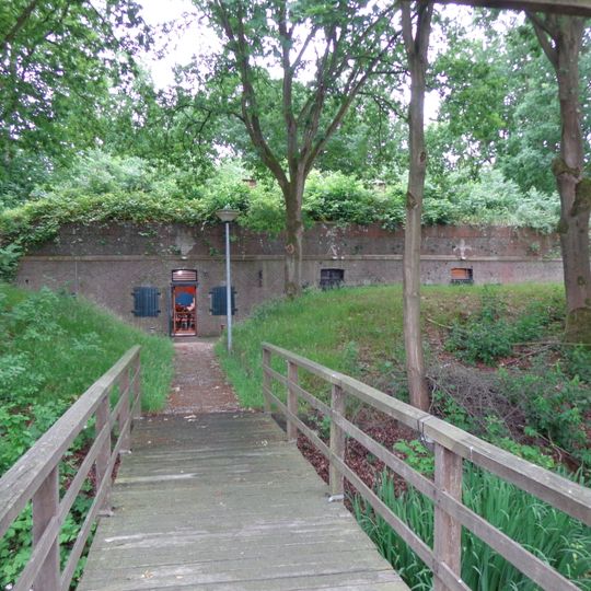 Cluster 9. Westbatterij met aanleg