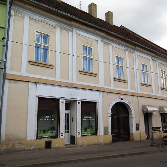 Zemědělský dvůr čp. 45