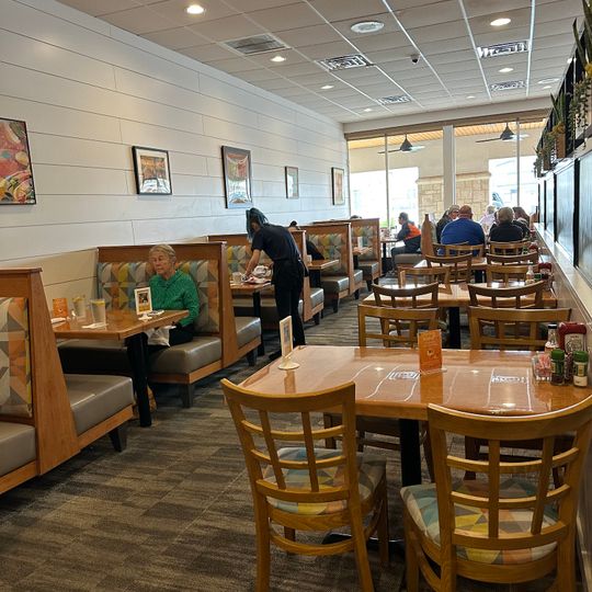 Peach Valley Café