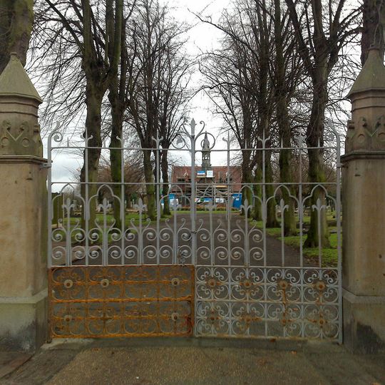 Gate Piers And Railings To West Park Cemetery