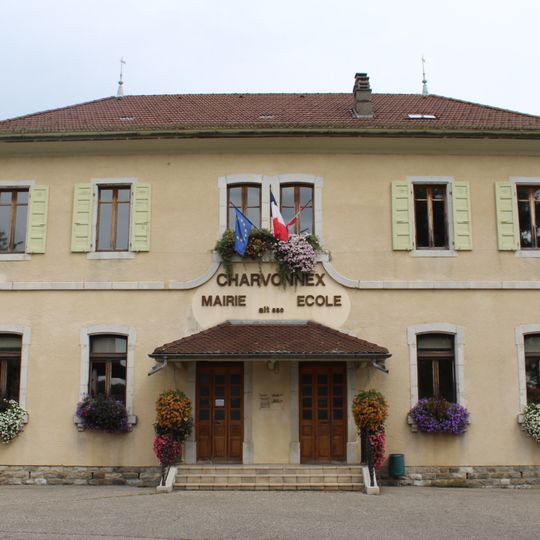Charvonnex