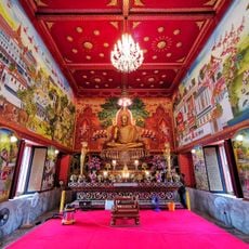Wat Kaeo Phithak Charoen Tham