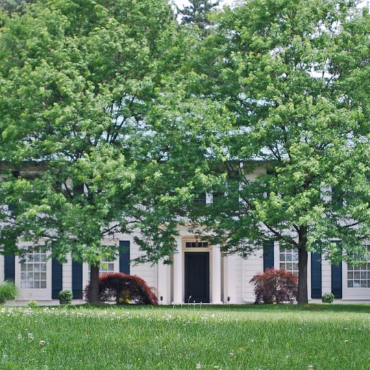 Arnold and Gertrude Goss House