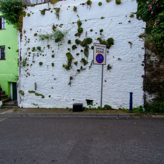 26, Waterloo Terrace, Fore Street