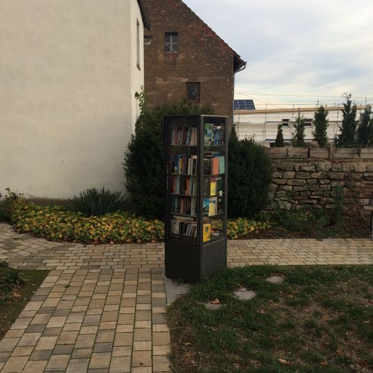 Öffentlicher Bücherschrank