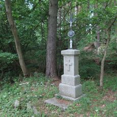 Kříž severozápadně od Defurových Lažan