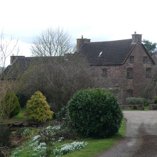Newhouse Farmhouse and enclosing walls to north-west