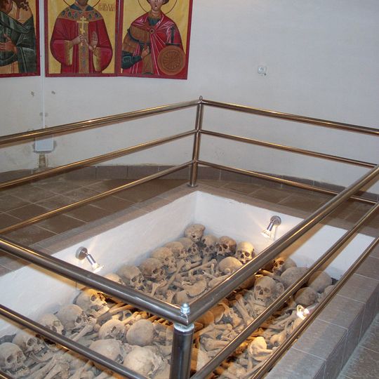 Chrám Nanebovstúpenia Pána, krypta