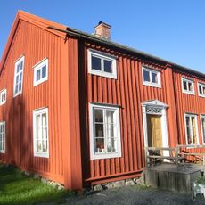 Korsbyggnaden i Salum