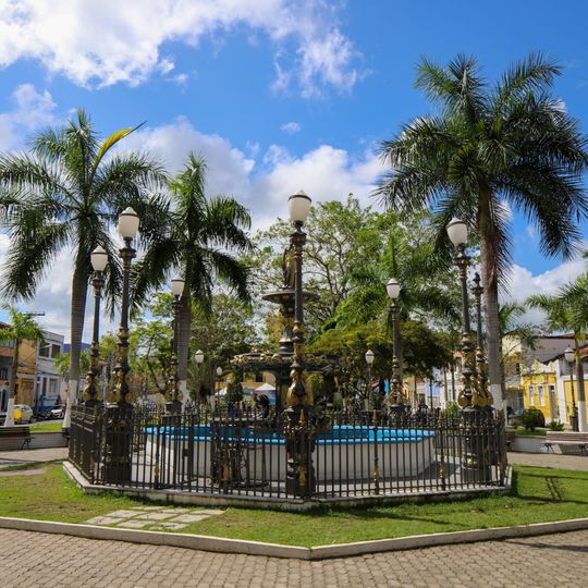 Fountain at Praça da Purificação