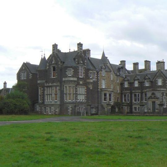 Balcarres House