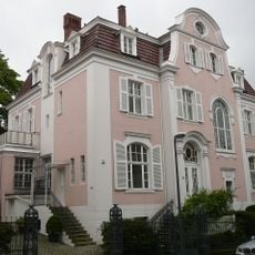 Viktoriastraße 81/83