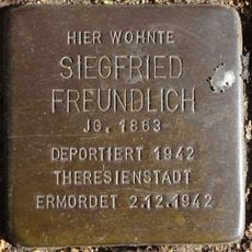 Stolperstein en memoria de Siegfried Freundlich