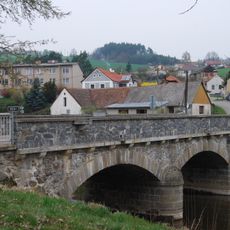 Stone bridge over the Mastník in Radíč