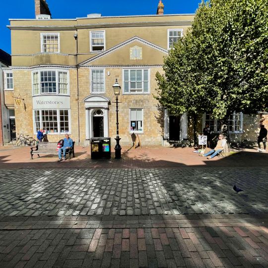 220 And 221, High Street