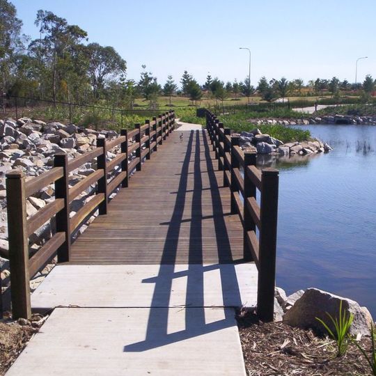 North Lakes