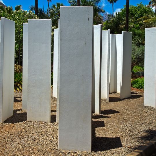 Labyrinth Tribute to Borges