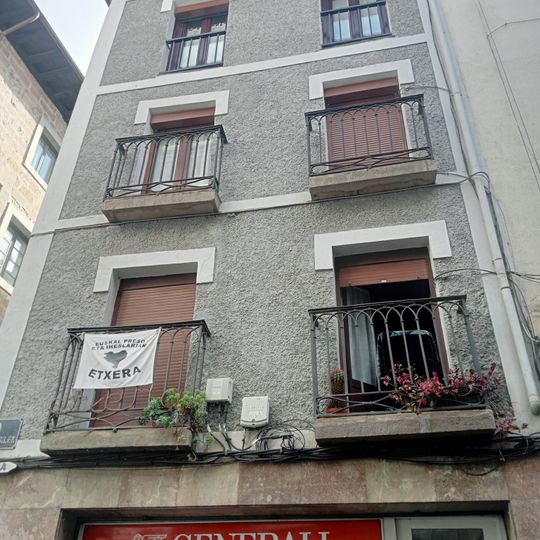 Casa Barrenkalea 28
