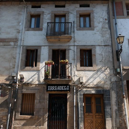 Casa Aranburuzabala 7