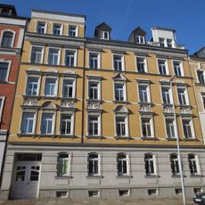 Mietshaus in geschlossener Bebauung Winklerstraße 21