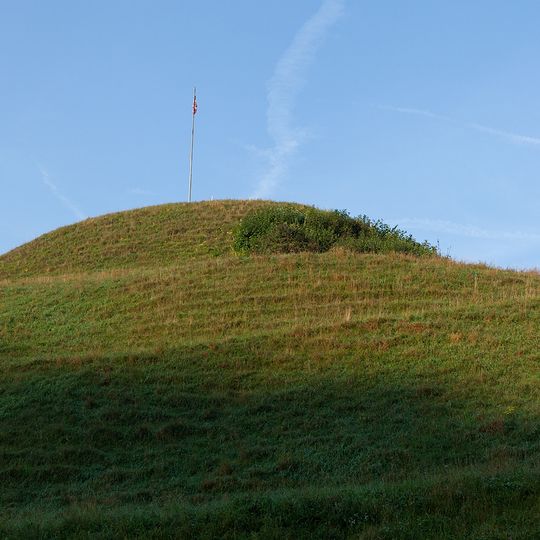 Zunzger Büchel, Erdwerk