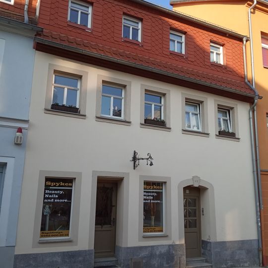 Wohnhaus in geschlossener Bebauung Freiberger Straße 62