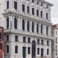 Ca' Corner della Regina