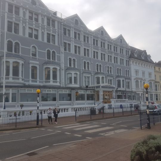 Imperial Hotel, Gloddaeth Crescent