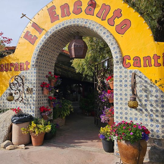 El Encanto