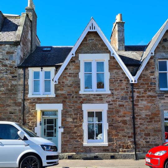 5 Park Place, Elie