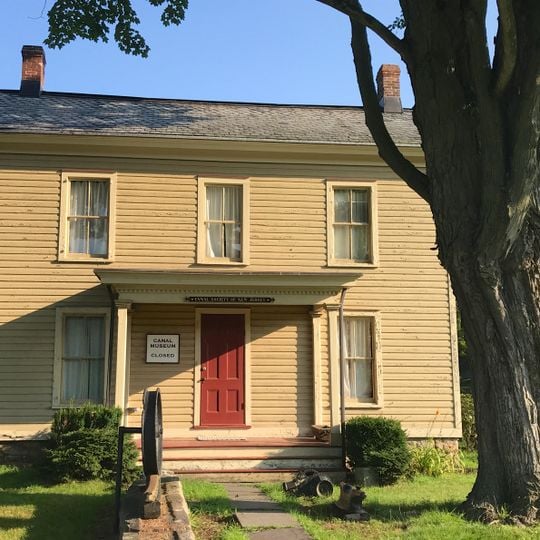 Waterloo Village
