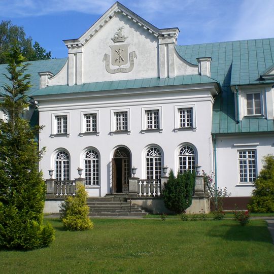 Zamoyski Palace in Adampol