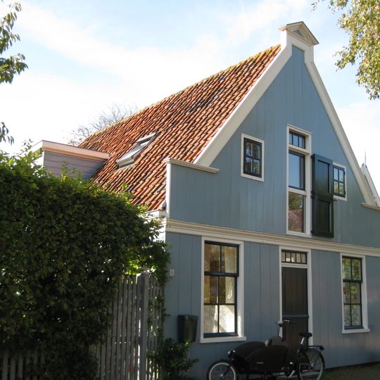 Zuideinde 10, Broek in Waterland