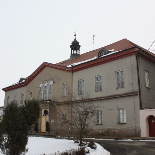 Zámek Víceměřice