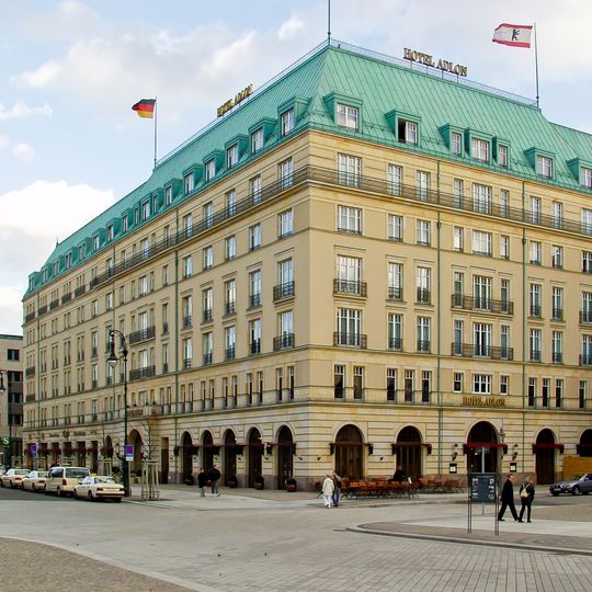 Hotel Adlon