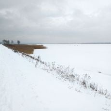 Kozłowa Góra Lake