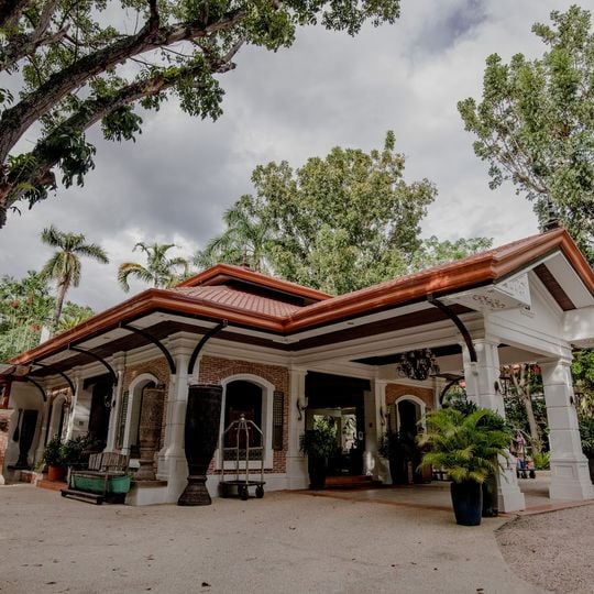 Costabella Tropical Beach Hotel