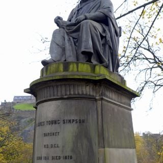 Statue of James Young Simpson