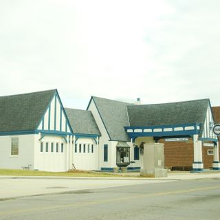 Spring Street Service Station