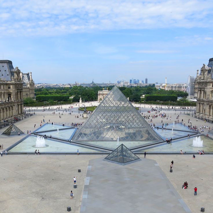 Cour Napoléon
