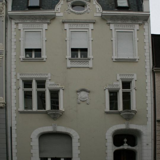 Staufenstraße 18