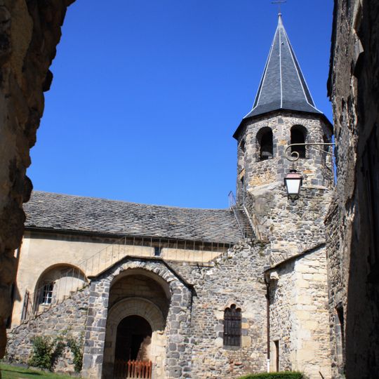 Église Sainte-Couronne de Mareugheol
