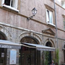 Maison, 1 place de la Baleine